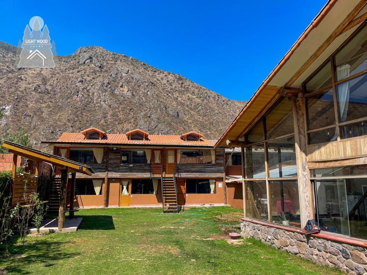 Light Wood Hotel Calca ภายนอก รูปภาพ