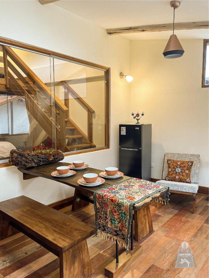 Light Wood Hotel Calca ภายนอก รูปภาพ