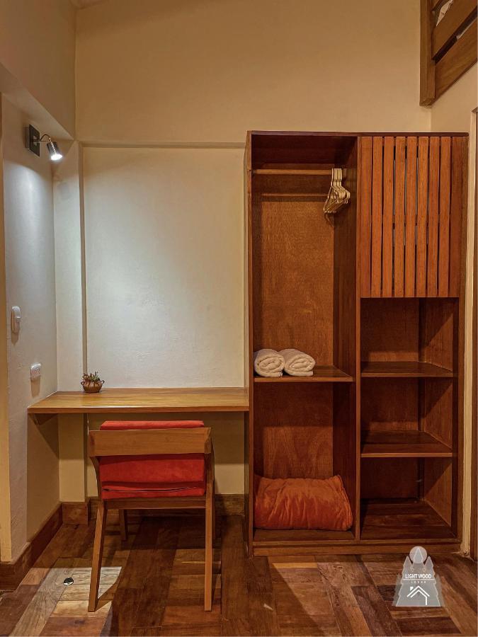 Light Wood Hotel Calca ภายนอก รูปภาพ